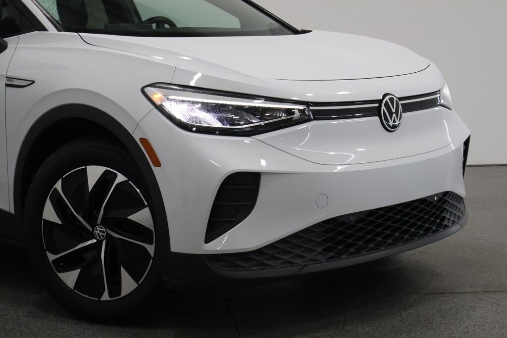 2022 Volkswagen ID.4 Pro photo 3