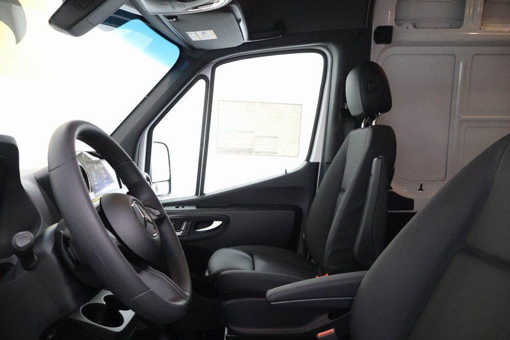 2025 Mercedes-Benz Sprinter Cargo Van Base - Photo 12