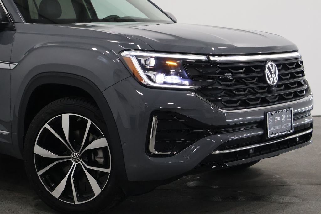 Used 2025 Volkswagen Atlas 2.0T SEL Premium R-Line SUV