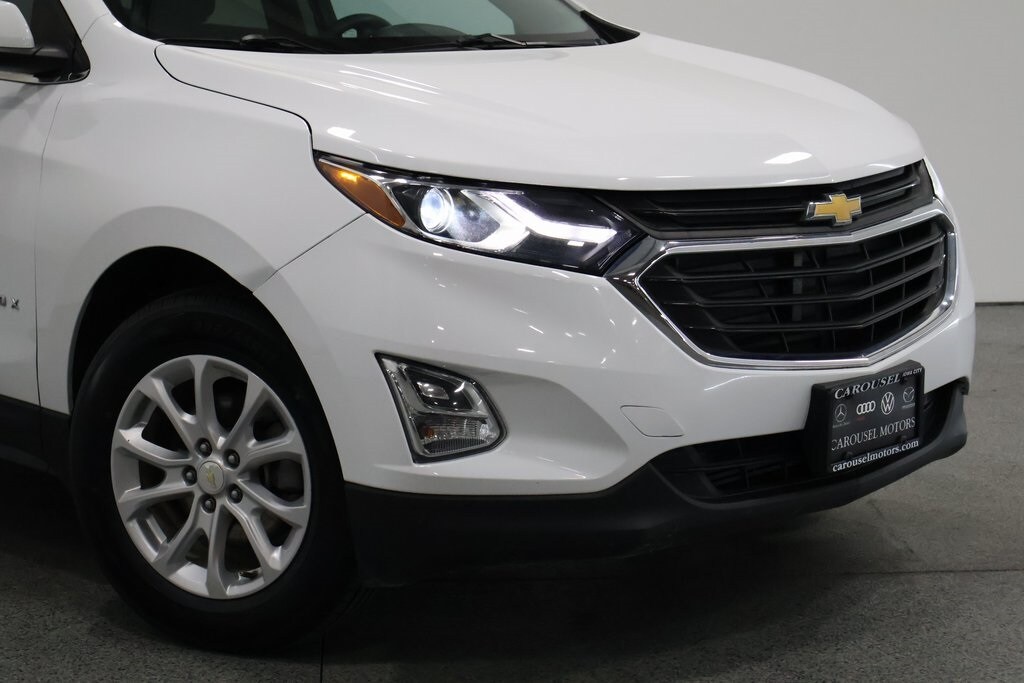 2020 Chevrolet Equinox LT photo 3