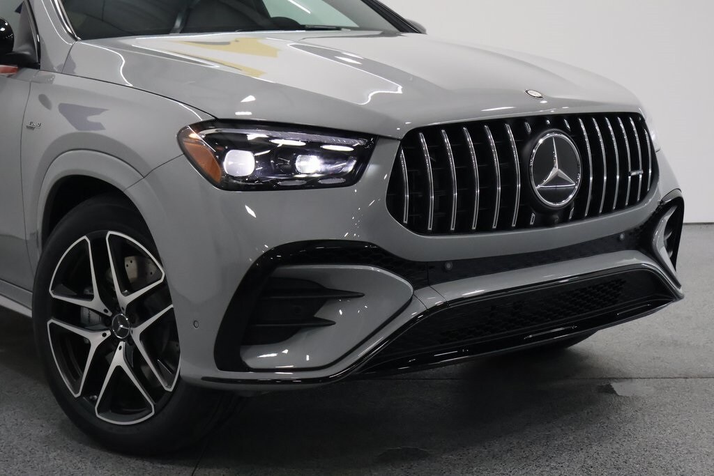 2025 Mercedes Benz GLE AMG 53 4MATIC photo 3