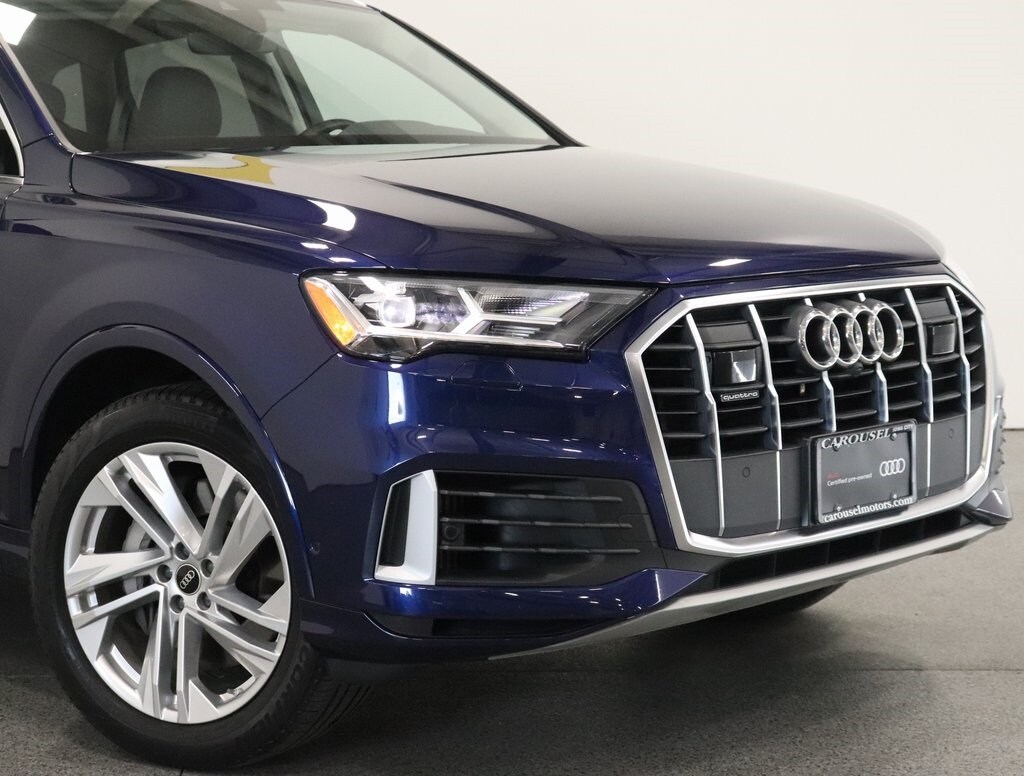 2022 Audi Q7 55 Premium Plus photo 3