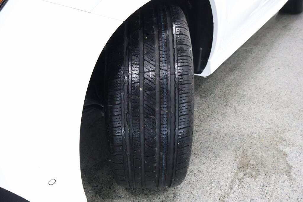 2026 Mercedes Benz GLE 350 4MATIC photo 3