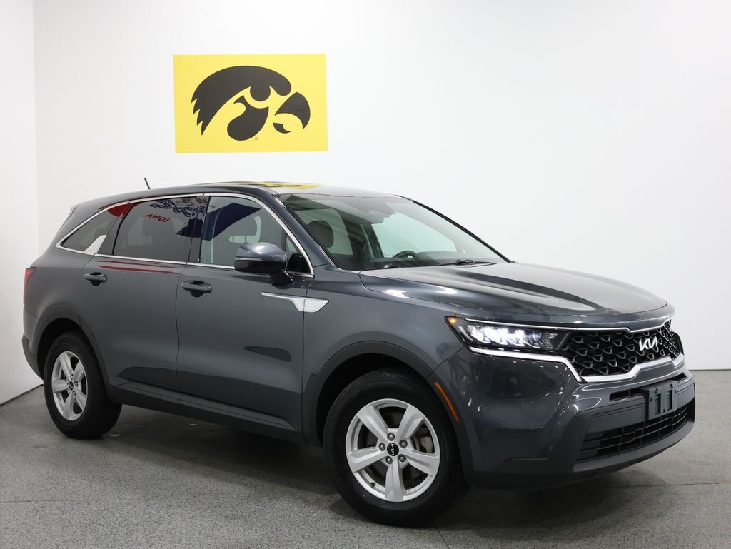 Used 2022 Kia Sorento LX SUV