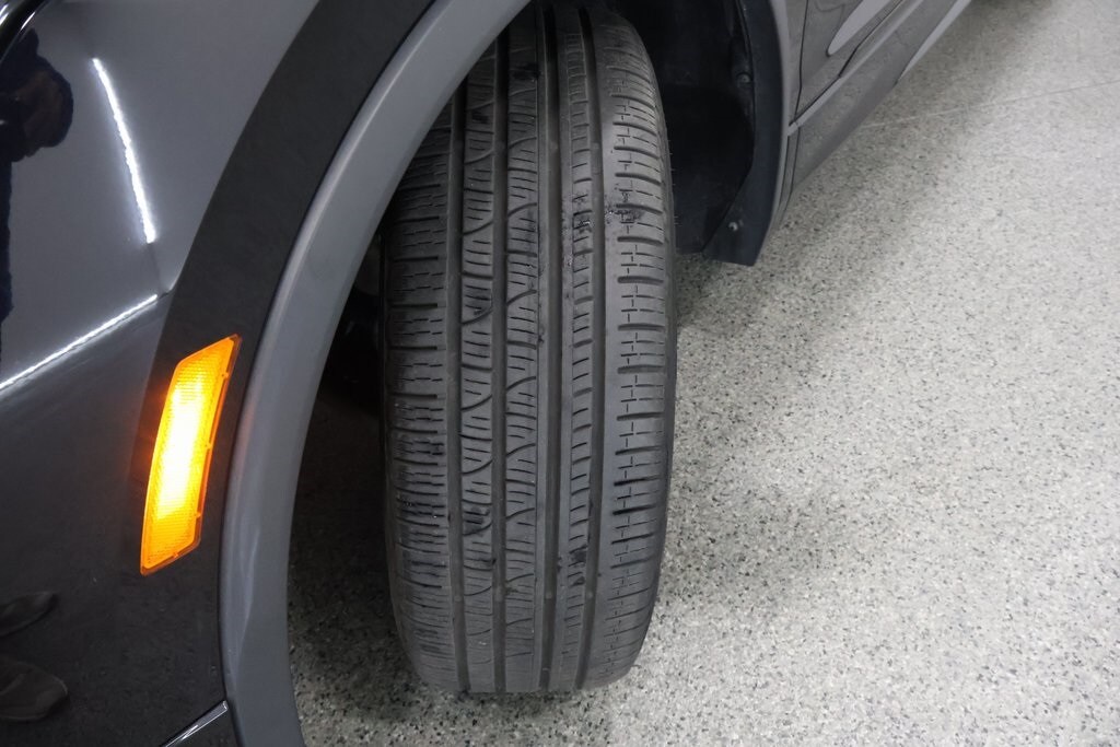 Used 2022 Volkswagen Tiguan 2.0T SE R-Line Black SUV