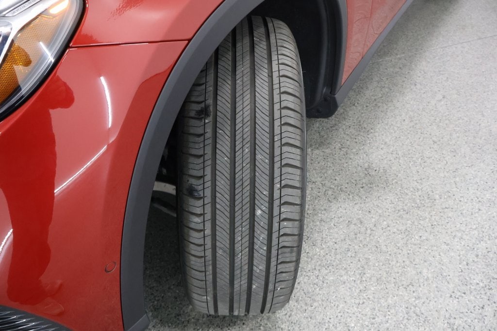 New 2026 Mercedes-Benz GLC 300 4MATIC SUV