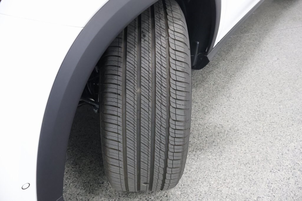 2026 Mercedes Benz GLE 350 4MATIC photo 2