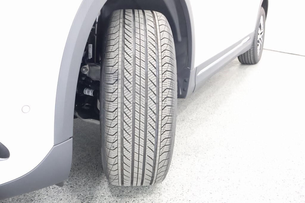 2025 Mercedes Benz GLA 250 4MATIC photo 3