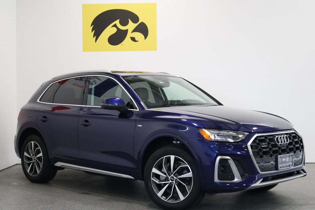 2024 Audi Q5 45 S line Premium photo 2