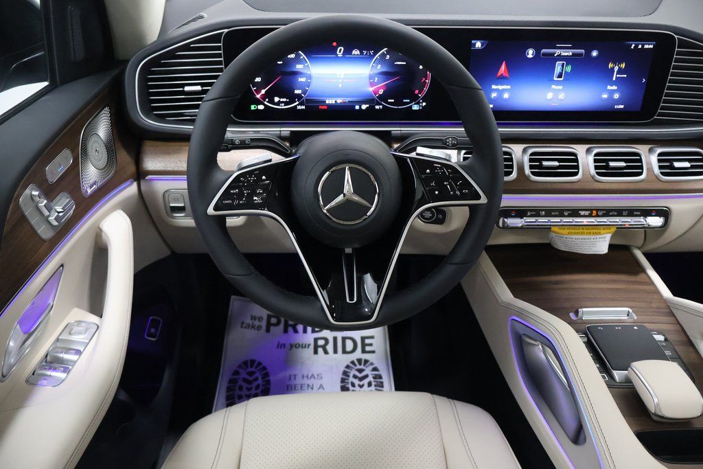 2026 Mercedes-Benz GLE GLE450 - Photo 16