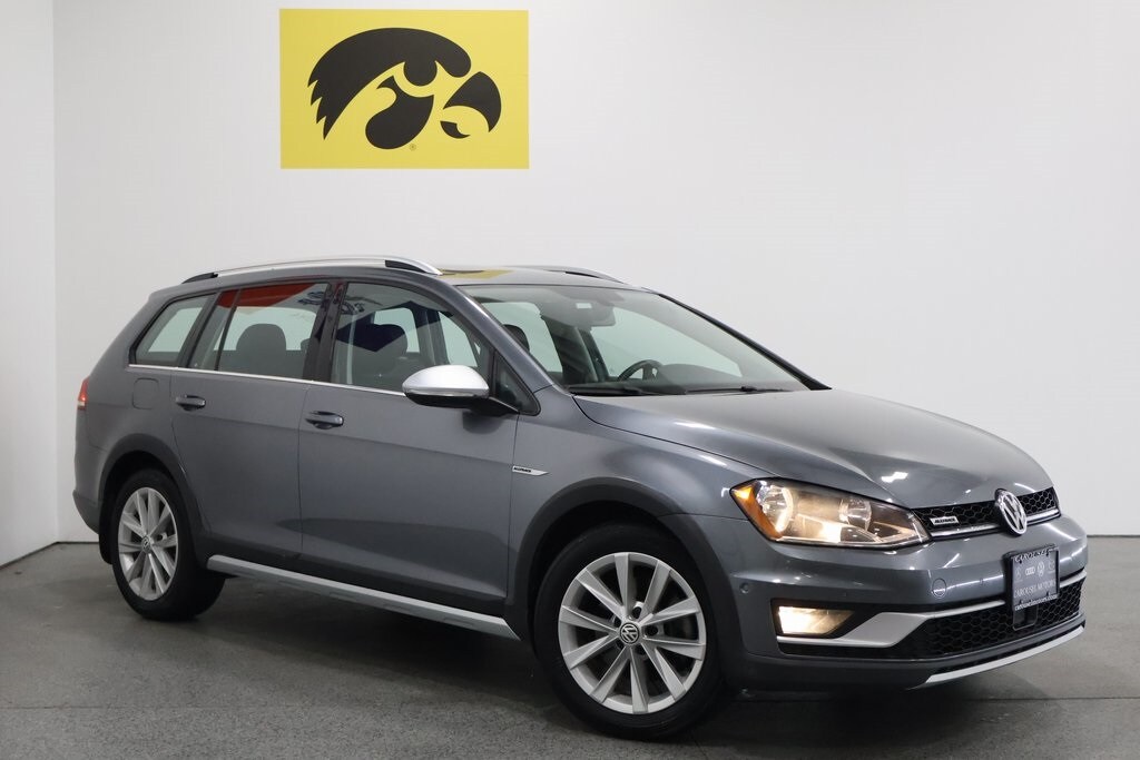 Used 2017 Volkswagen Golf Alltrack TSI SE Wagon