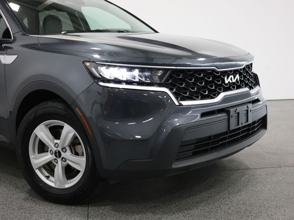Used 2022 Kia Sorento LX SUV