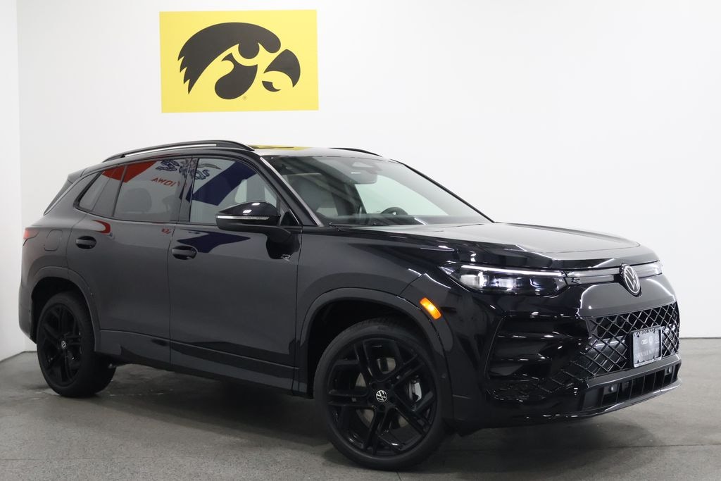 New 2026 Volkswagen Tiguan 2.0T SE R-Line Black SUV