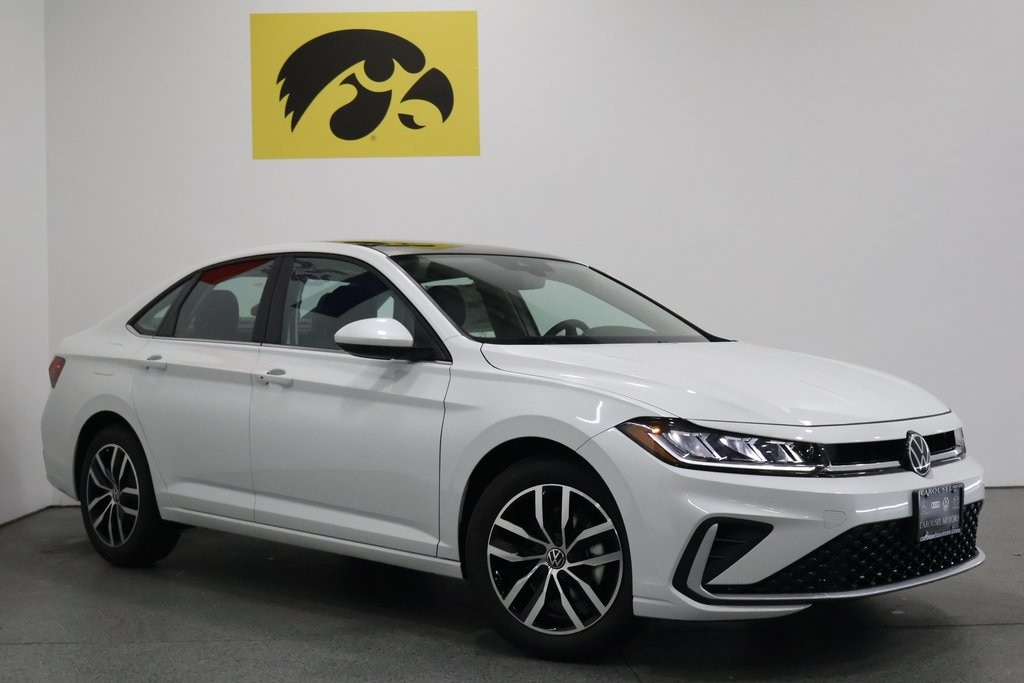 New 2026 Volkswagen Jetta 1.5T SE Sedan