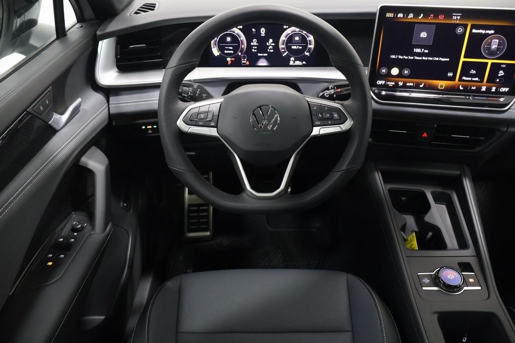 2026 Volkswagen Tiguan SE R-LINE BLACK - Photo 16