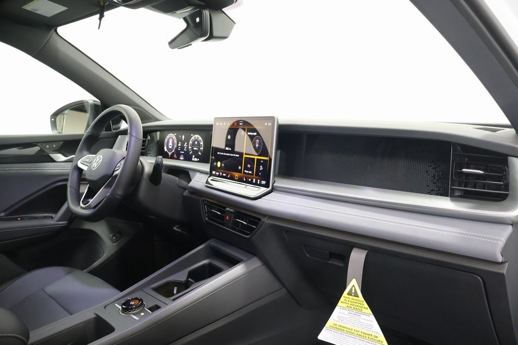 2026 Volkswagen Tiguan SE R-LINE BLACK - Photo 23