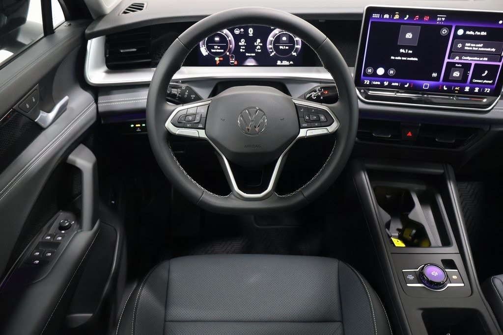 2026 Volkswagen Tiguan SE - Photo 16