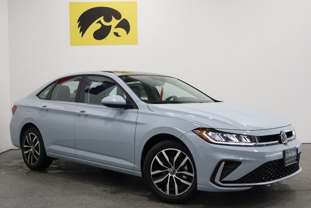 New 2026 Volkswagen Jetta 1.5T SE Sedan