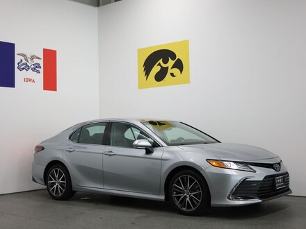 2023 Toyota Camry XLE Sedan