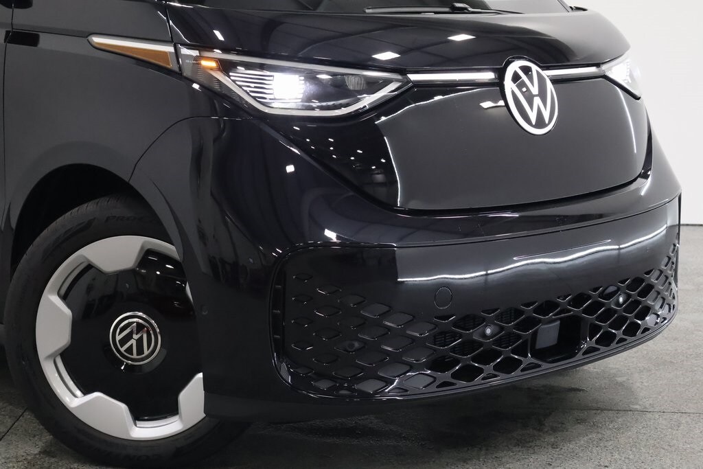 2025 Volkswagen ID. Buzz Pro S photo 3