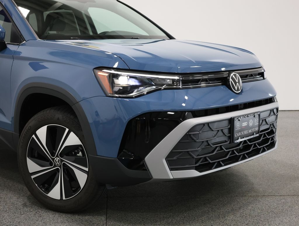 New 2026 Volkswagen Taos 1.5T SE SUV
