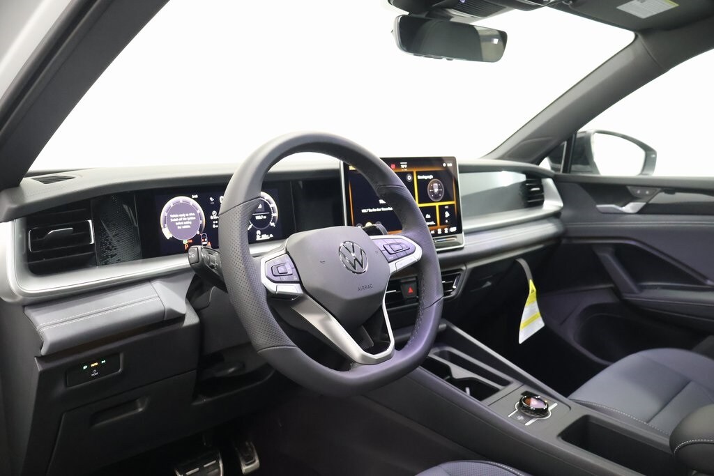 2026 Volkswagen Tiguan SE R-LINE BLACK - Photo 15