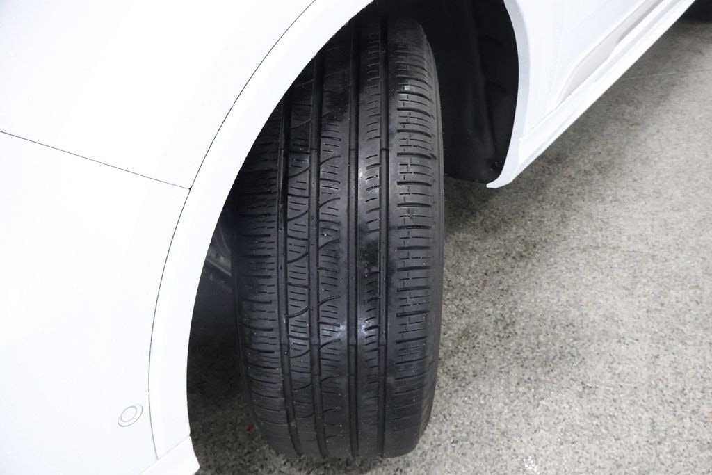 Used 2024 Audi Q7 45 Premium Plus SUV