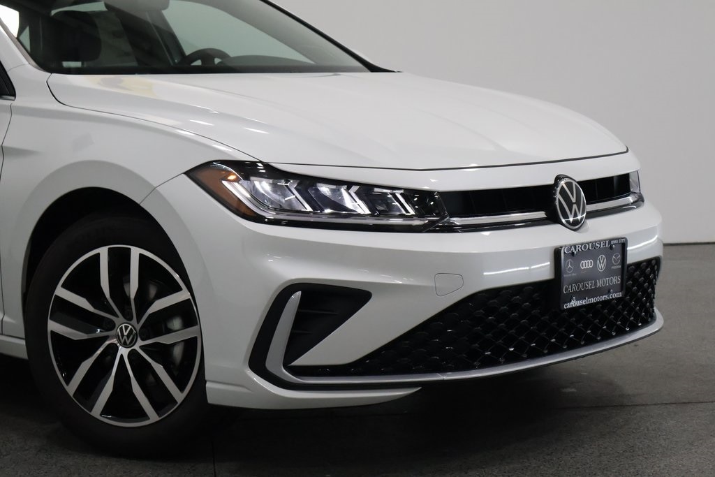 New 2026 Volkswagen Jetta 1.5T SE Sedan