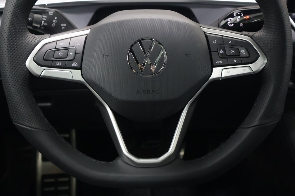 2026 Volkswagen Tiguan SE R-LINE BLACK - Photo 17