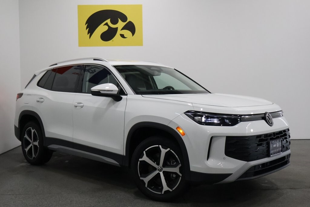 New 2026 Volkswagen Tiguan 2.0T SE SUV