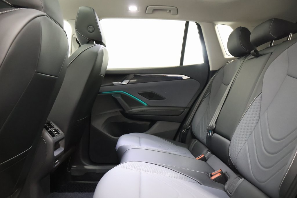 2026 Volkswagen Tiguan SE - Photo 26
