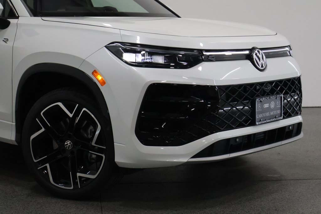 New 2026 Volkswagen Tiguan 2.0T SEL R-Line Turbo SUV