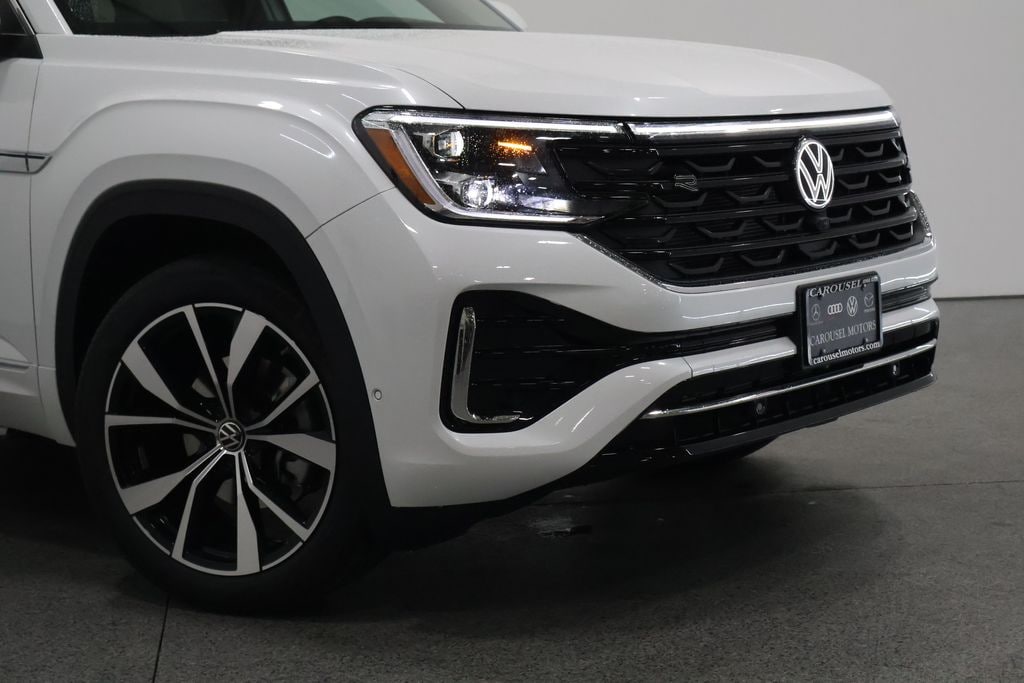 New 2026 Volkswagen Atlas 2.0T SEL Premium R-Line SUV