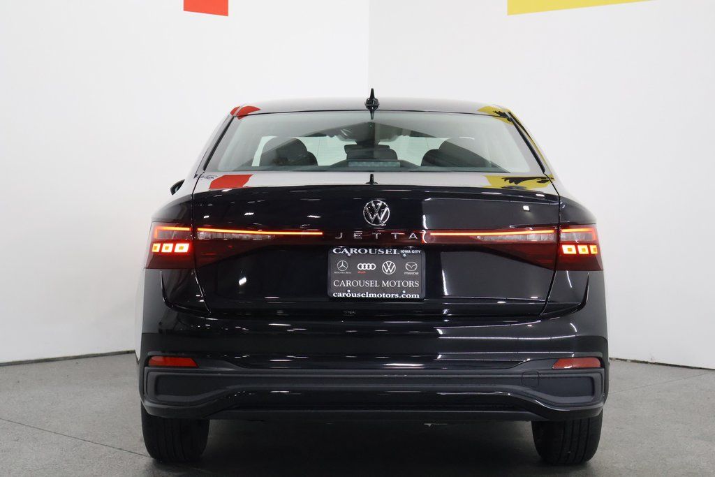 2026 Volkswagen Jetta S - Photo 11