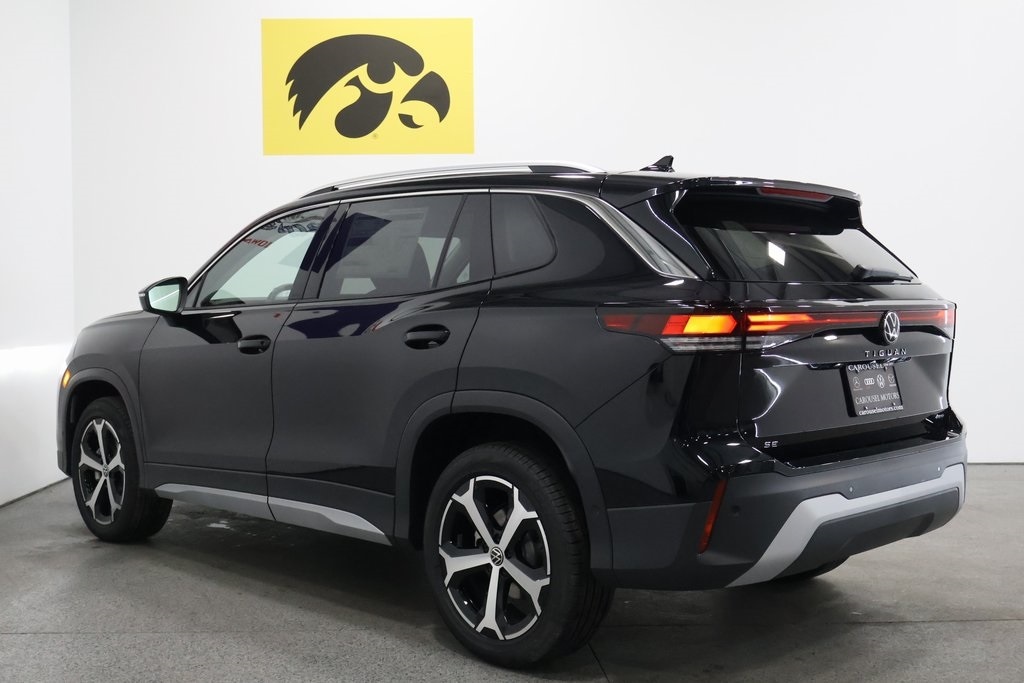 2026 Volkswagen Tiguan SE - Photo 9