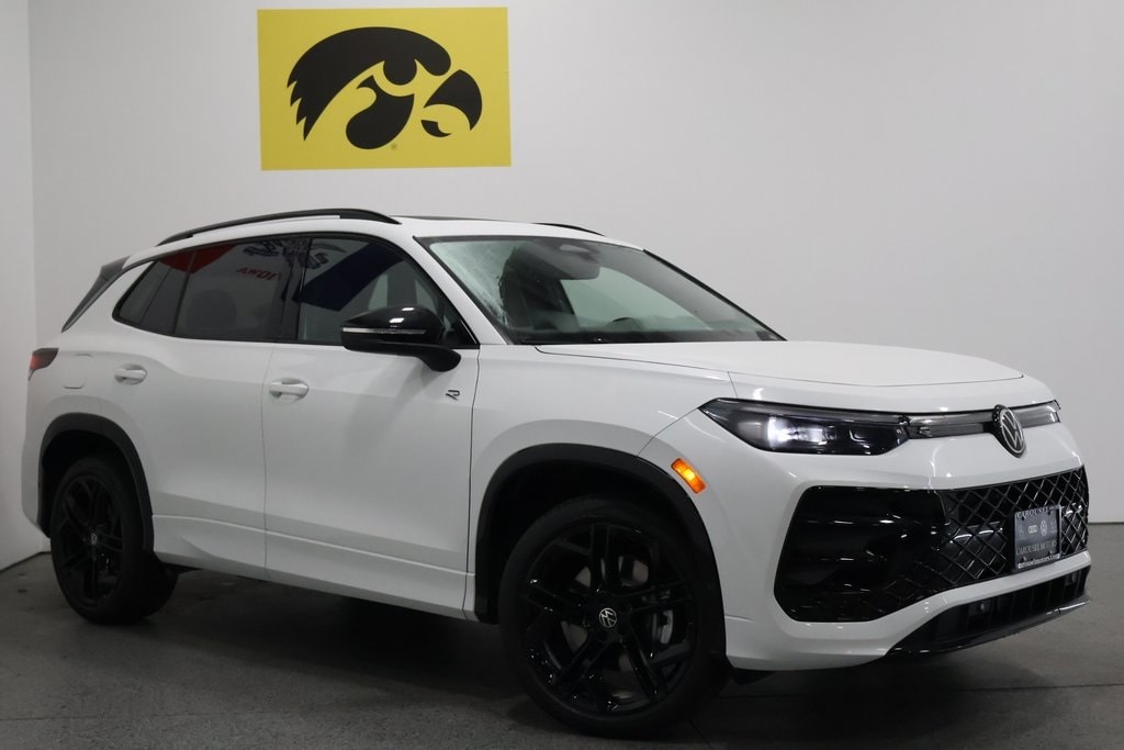 New 2025 Volkswagen Tiguan 2.0T SE R-Line Black SUV