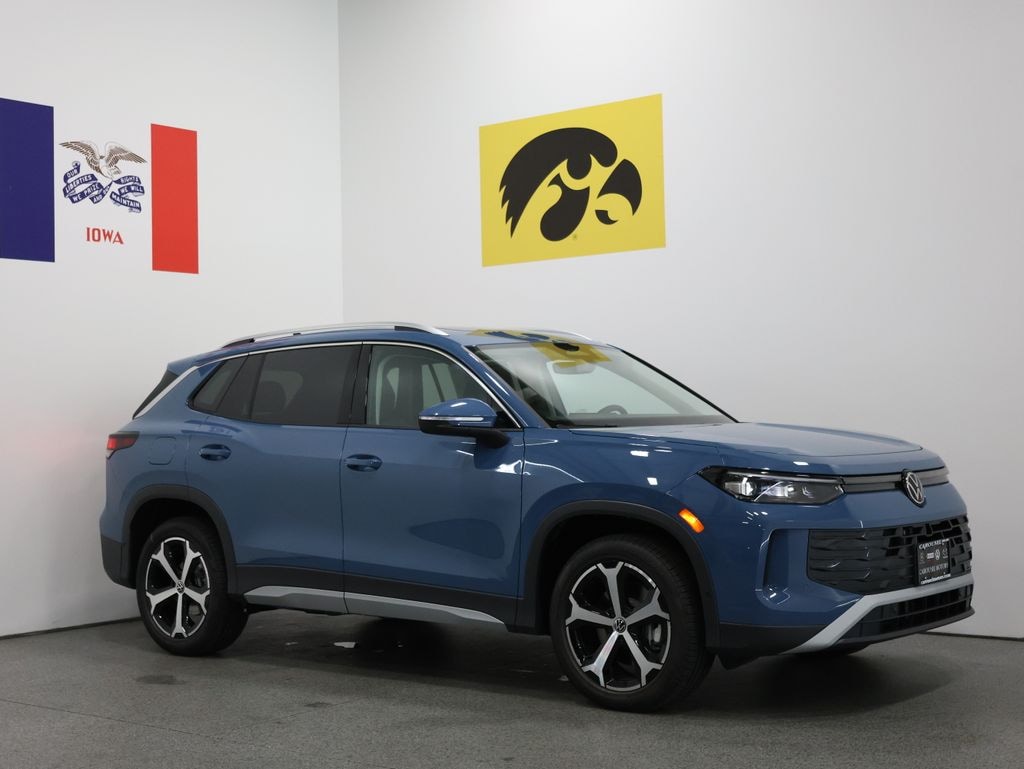New 2026 Volkswagen Tiguan 2.0T SE SUV