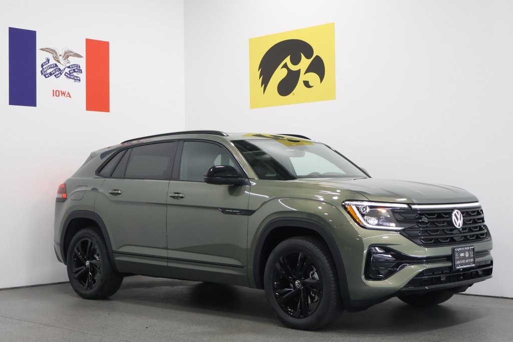 2026 Volkswagen Atlas Cross Sport SEL R-LINE's photo