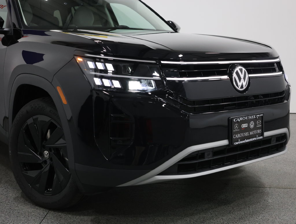 New 2027 Volkswagen Atlas SE w/Technology SUV