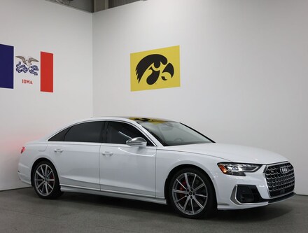 2023 Audi S8 4.0T Sedan