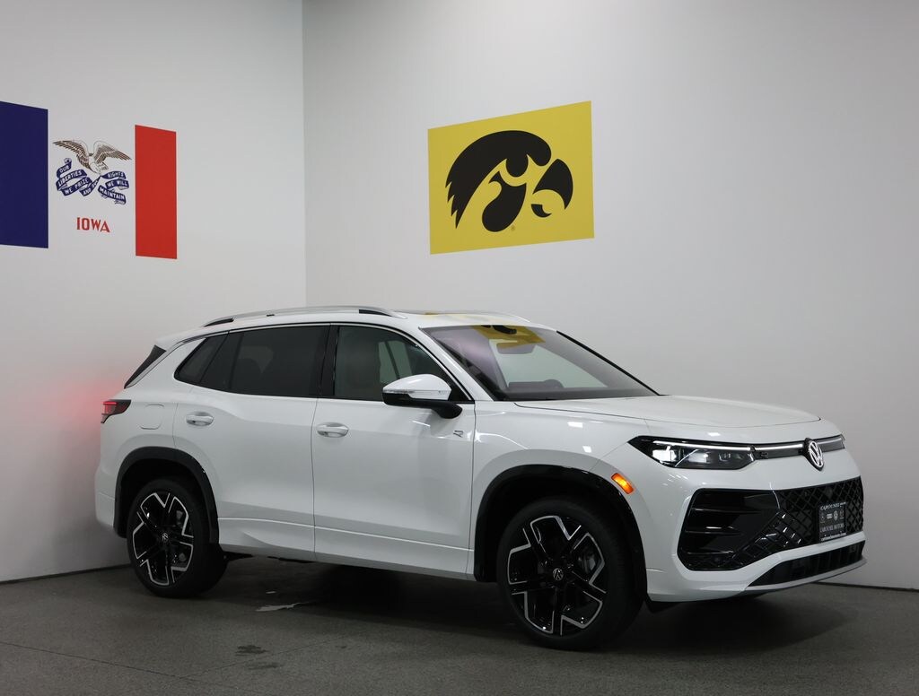 New 2026 Volkswagen Tiguan SEL R-Line Turbo SUV