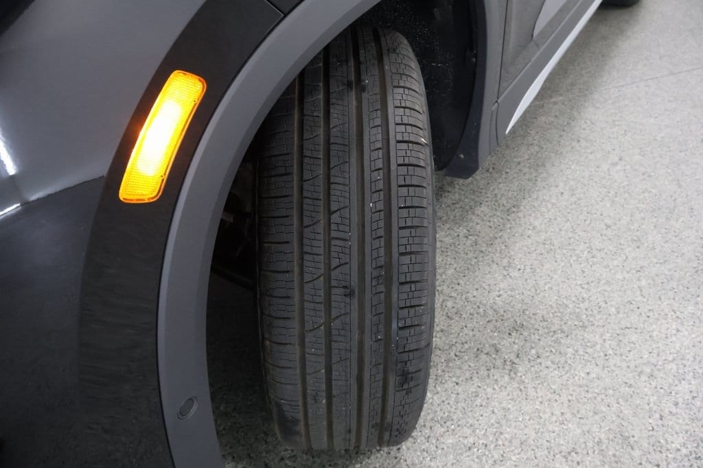 New 2026 Volkswagen Tiguan 2.0T SE SUV