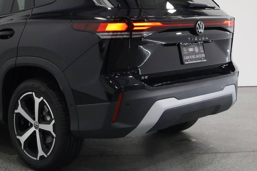 2026 Volkswagen Tiguan SE - Photo 10