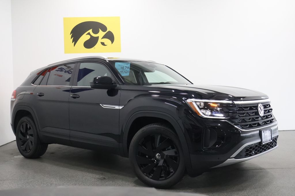 New 2026 Volkswagen Atlas Cross Sport 2.0T SE w/Technology SUV