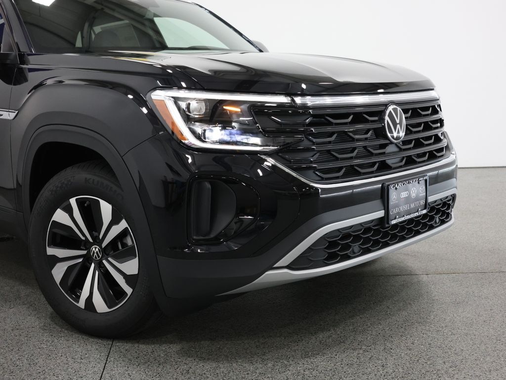 New 2026 Volkswagen Atlas Cross Sport 2.0T SE SUV