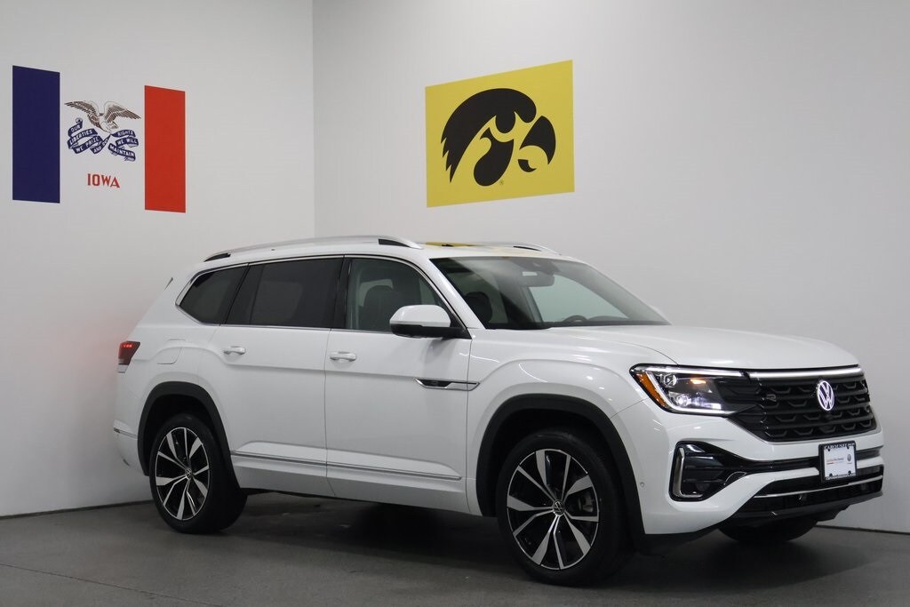 Used 2024 Volkswagen Atlas 2.0T SEL Premium R-Line SUV