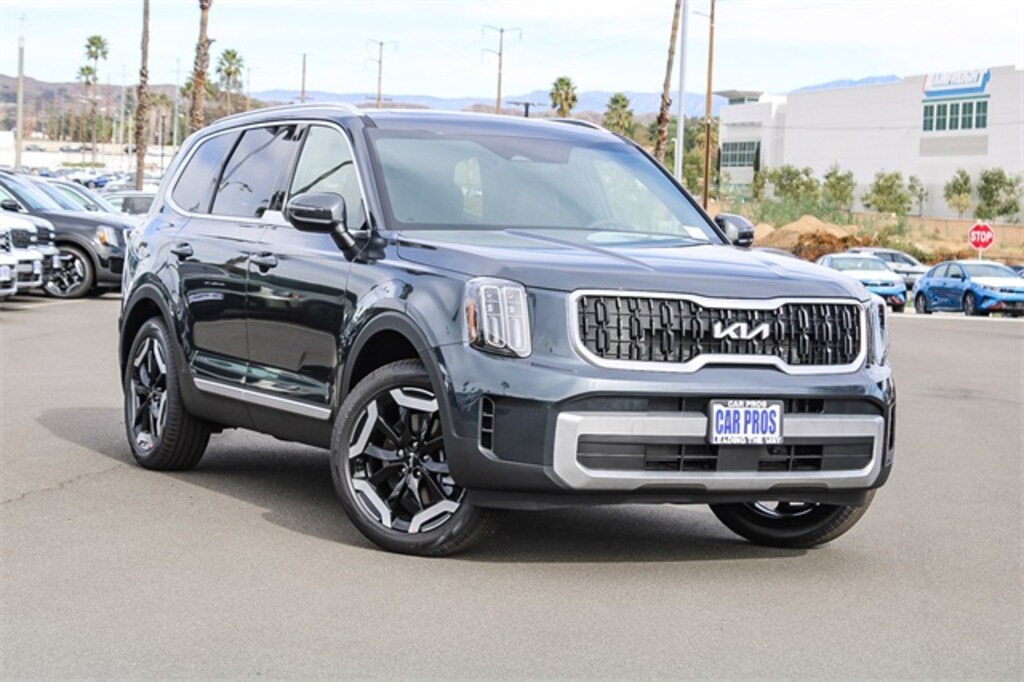 New 2024 Kia Telluride EX SUV
