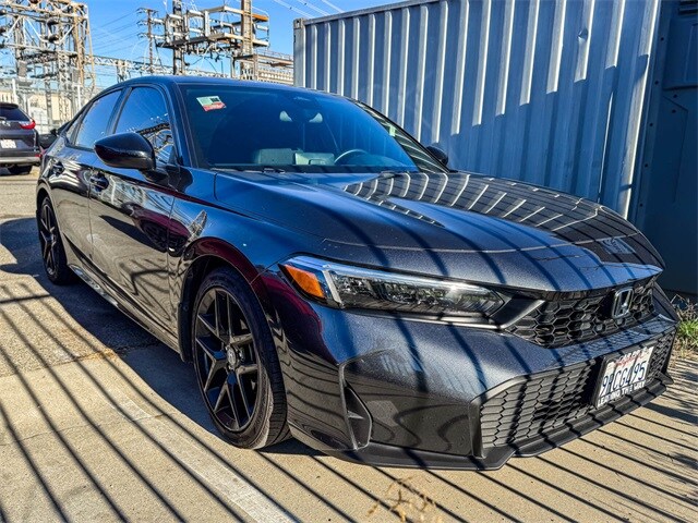 2025 Honda Civic Sport photo 3