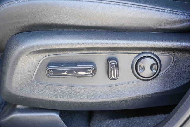 2025 Honda CR-V EX-L - Photo 23