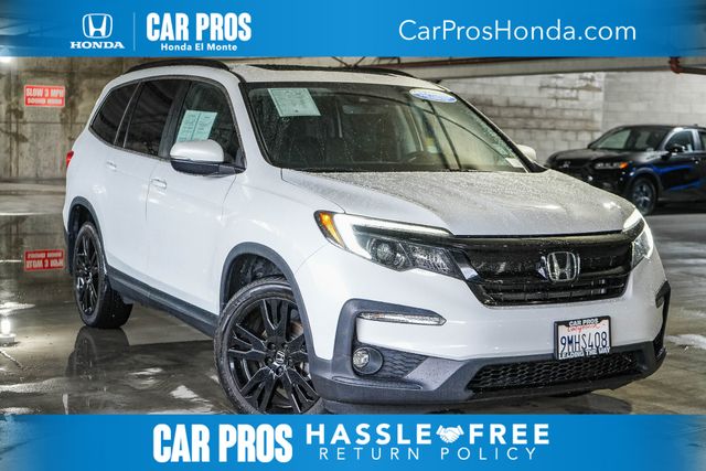 2022 Honda Pilot SE's photo